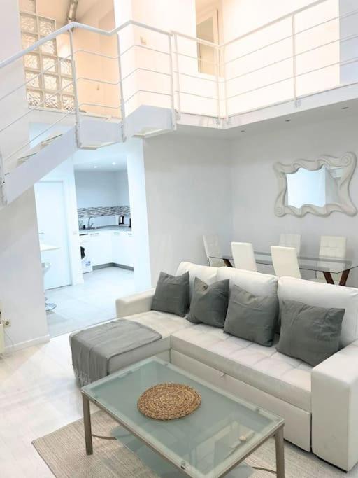 Loft En Retiro Daire Madrid Dış mekan fotoğraf